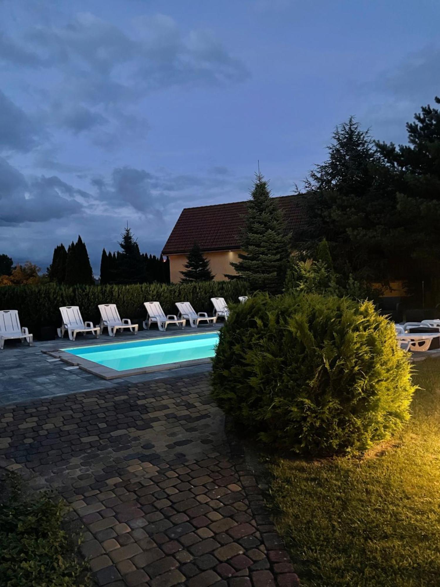 Ow Delta Villa เรวัล ภายนอก รูปภาพ